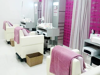 ネイルサロン ラポールサンピアザ新さっぽろ店