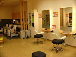 サロン・ド・ヴィヴィ文苑店（HAIR SALON PARK内）