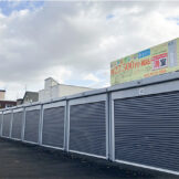 レンタルガレージ